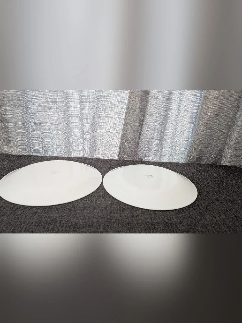 Corelle Brilliant Black Dots Set Of Two Luncheon Plates 8.5 Inches